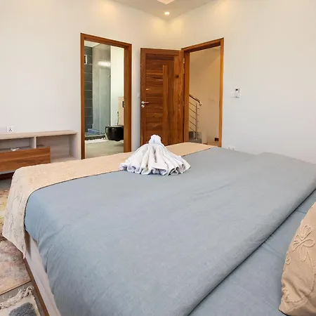 Villa Cookie Le Coquin, 3 Chambre Au Centre De Grand Baie, Jacuzzi Exterior photo