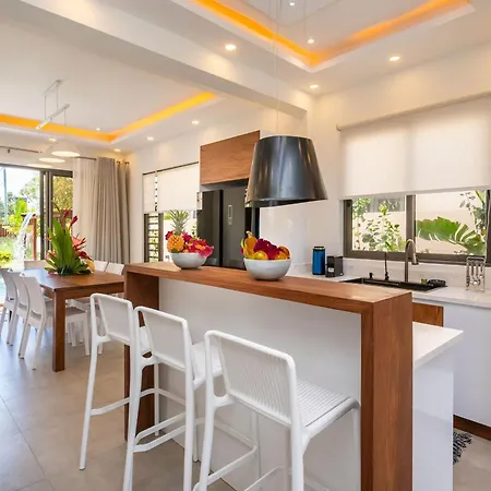 Villa Cookie Le Coquin, 3 Chambre Au Centre De Grand Baie, Jacuzzi Exterior photo