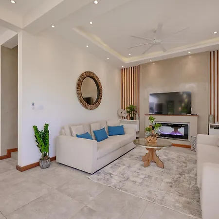 Villa Cookie Le Coquin, 3 Chambre Au Centre De Grand Baie, Jacuzzi Exterior photo